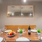 In-out - Heart Of Spacious 8 Guests Apartment, Wifi - Pierre & Tikal Apartment *