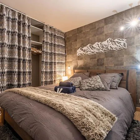 In-out - Heart Of Spacious 8 Guests Apartment, Wifi 303 Валь-Торанс