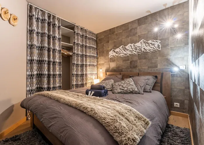 In-out - Heart Of Spacious 8 Guests Apartment, Wifi - Pierre & Tikal Валь-Торанс