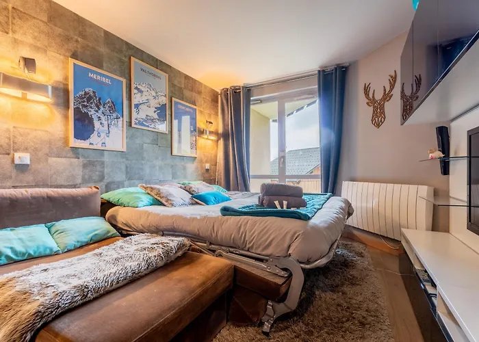 In-out - Heart Of Spacious 8 Guests Apartment, Wifi - Pierre & Tikal * Валь-Торанс